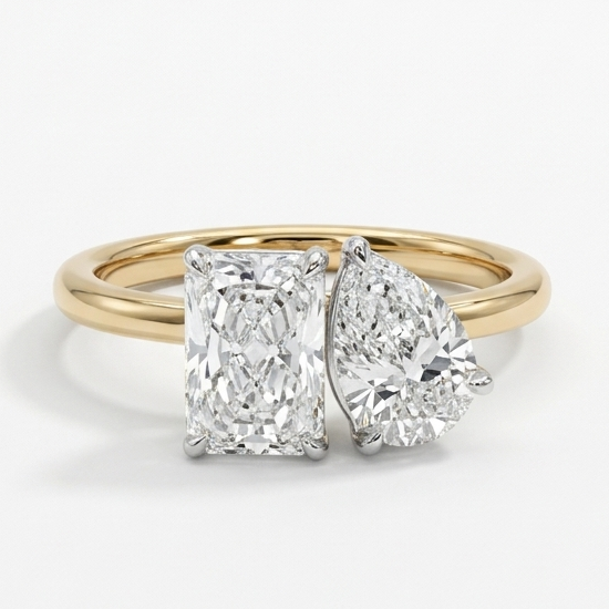 Custom engagement ring by Robbie Chapman Sydney